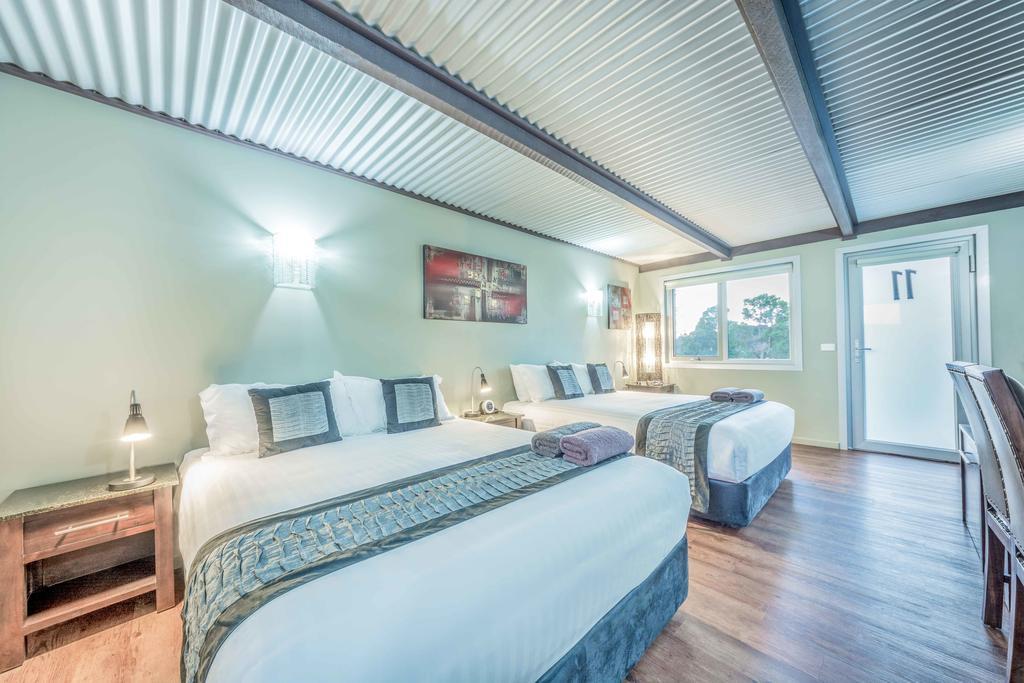 Orbost Motel Bagian luar foto